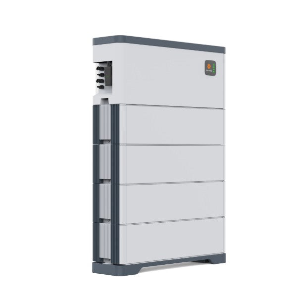 StarCharge vLight 14kWh DC-coupled battery from the left